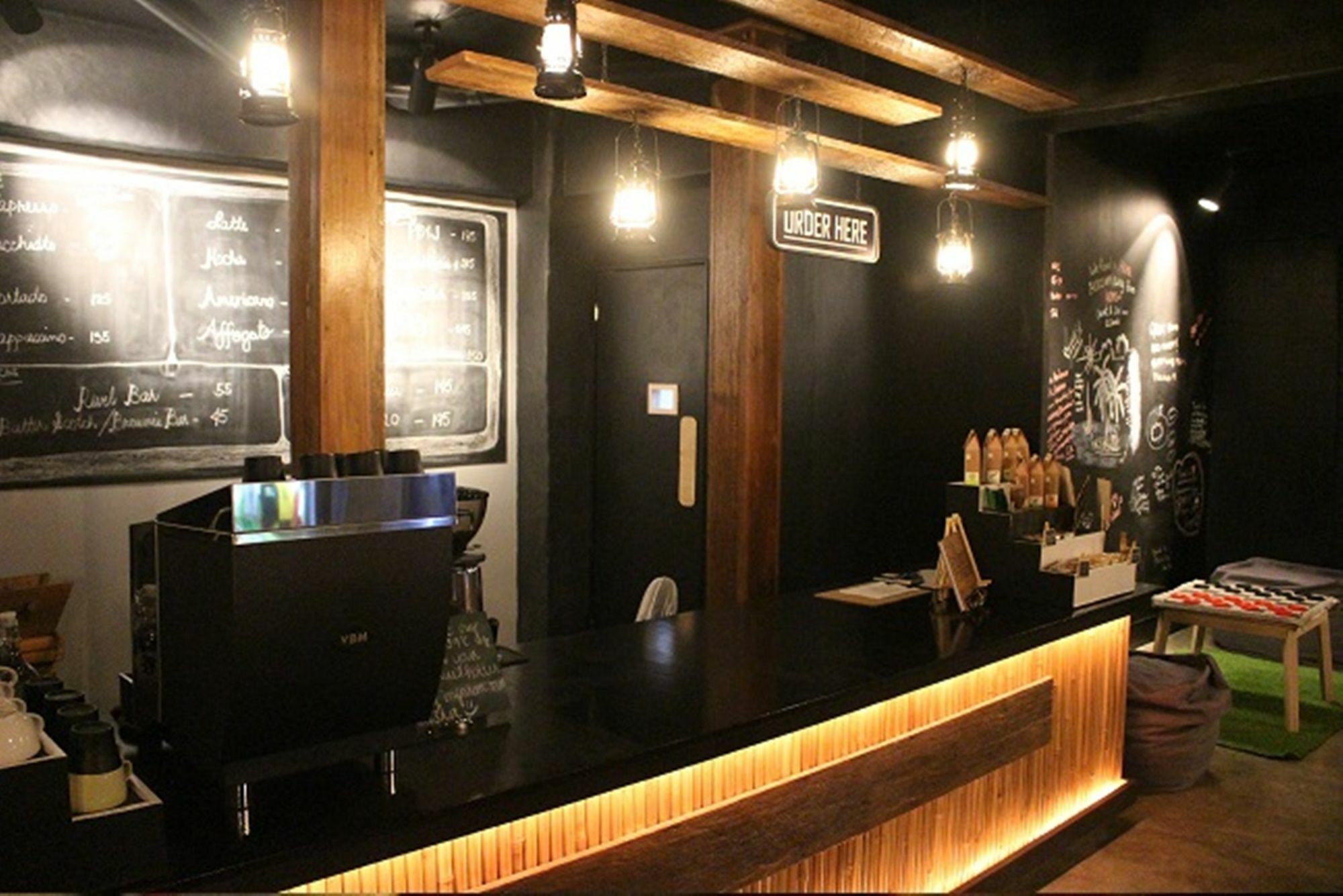 The Cavern Pod Hotel & Specialty Cafe El Nido Bagian luar foto